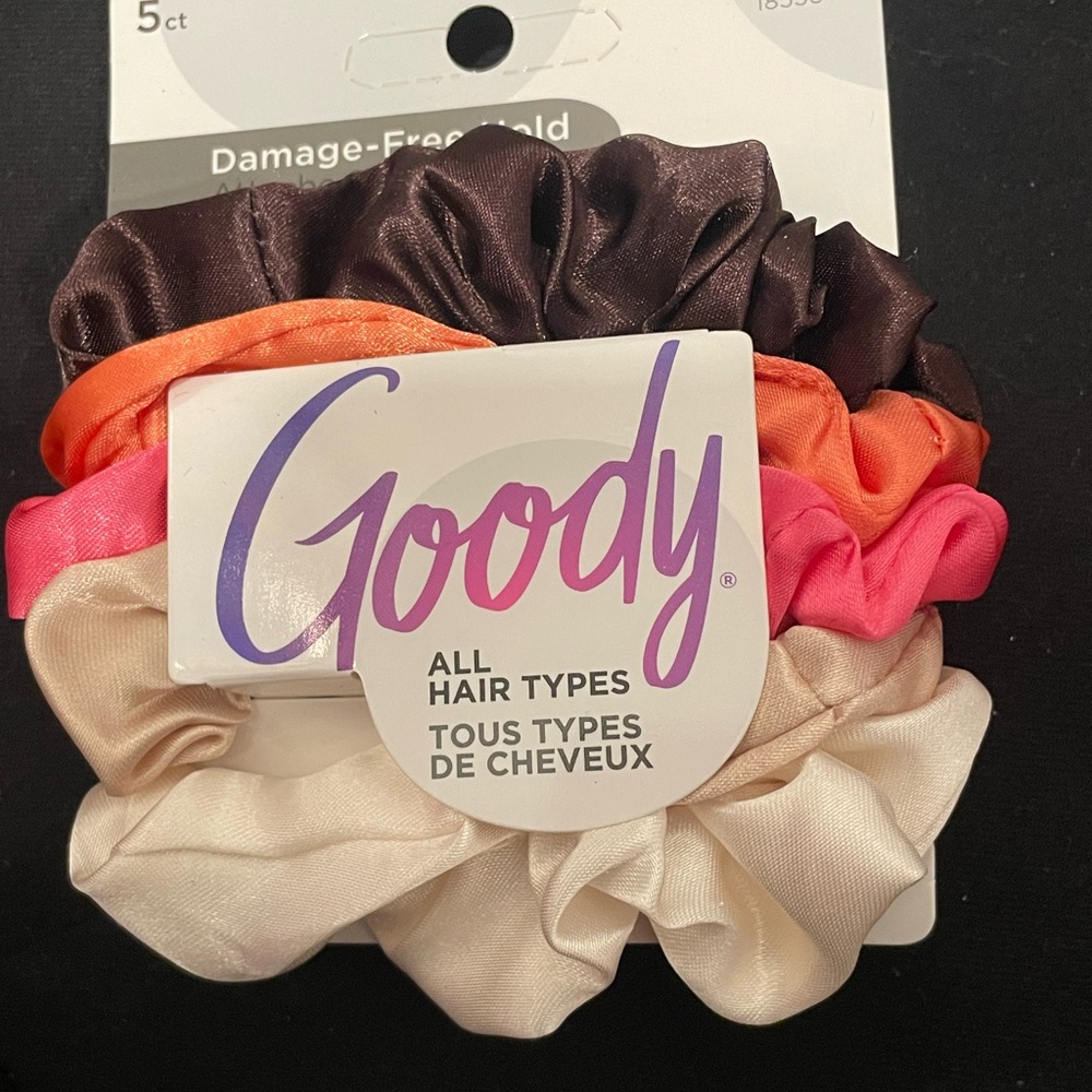 👀BUNDLE AND SAVE🥳 Satin Hair Scrunchies - Black, Pink, Cream